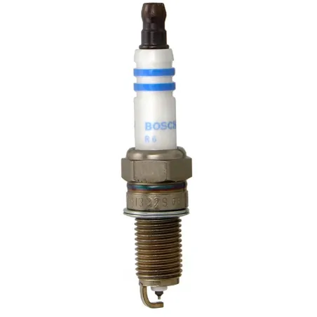  Bujia Iridium YR6KI332S DR12mm LR19mm Luz0.7mm Chevrolet Suzuki Bosch 0242140514 27.118644 Bujia Iridium YR6KI332S DR12mm LR19m