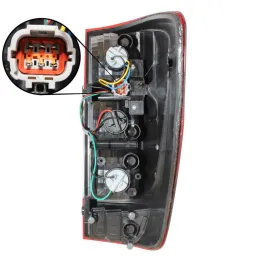 Faro Posterior IZQ Nissan FRONTIER 2500 YD25DDTI D22X OEM-Faro Posterior IZQ Nissan FRONTIER 2500 YD25DDTI D22X NISSAN FRONTIER 