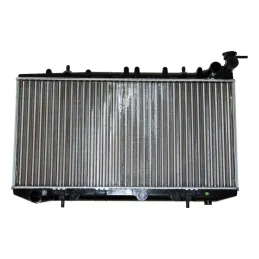 Radiador Motor Nissan Ad Sunny 1300 1500 1600 GA13DS GA15DE CD17 GA15S Atsuki 673-323-24 00-00