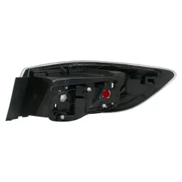 Faro Posterior IZQ Mazda MAZDA 3 2000 LFDE 2004-2013 Depo depo-Faro Posterior IZQ Mazda MAZDA 3 2000 LFDE 2004-2013 Depo MAZDA M