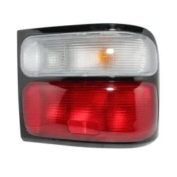 Faro Posterior DER Toyota Coaster 3400 4200 3B 1HD-T 1HZ OEM