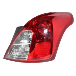 Faro Posterior DER Nissan Versa 1600 HR16DE N17X 2011-2019 OEM