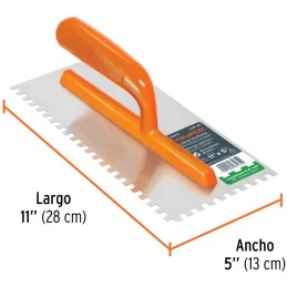 Plancha de Empastar Dentada 11 x 5 Pulgadas, Uso Profesional, 6 Remaches Mango de Plastico, LLP-6C 15413 Truper Truper-Plancha d