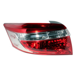 Faro Posterior IZQ Toyota Yaris 1NRFE 2NZFE NSP150 NCP151 2014-2017 OEM