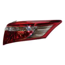 Faro Posterior DER Toyota Yaris 2NZFE NCP151 ENVIDIA C/Socket 2014-2016 Depo