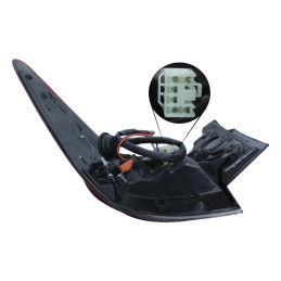 Faro Posterior DER Toyota Fortuner 2TRFE TGN166 LED 2015-2016 Depo