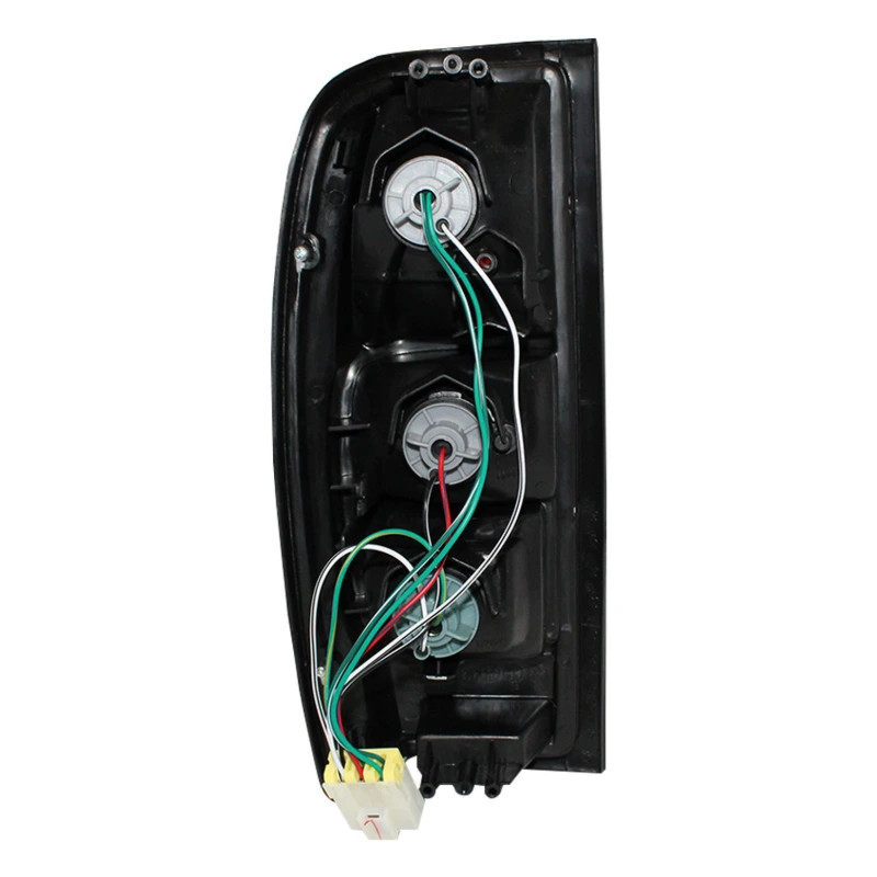 Faro Posterior DER Nissan Frontier D22 KA24DE ZD30DDTI QD32 2001-2011 Depo