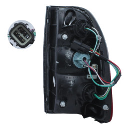 Faro Posterior IZQ Mitsubishi L200 4D56T K74T 1995-2004 Depo