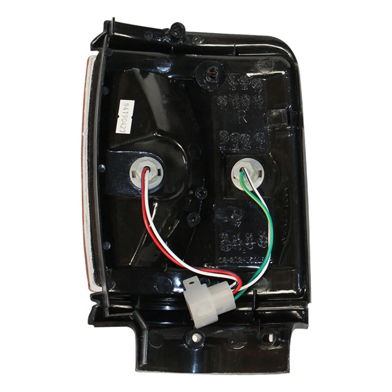 Faro Esquinero DER Toyota Hilux 3Y YN52 YN57 B/Plateado 1984-1987 Depo