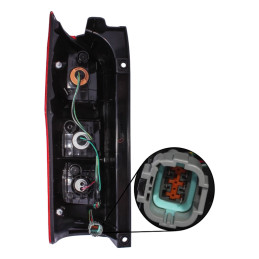Faro Posterior DER Nissan Urvan NV350 YD25DDTI E26 2013-2018 Depo