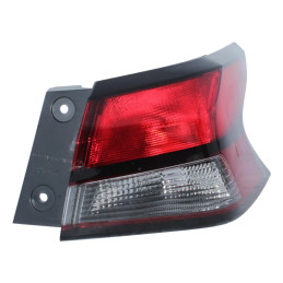 Faro Posterior DER Nissan Versa HR16DE N18X 2020-2025 Depo